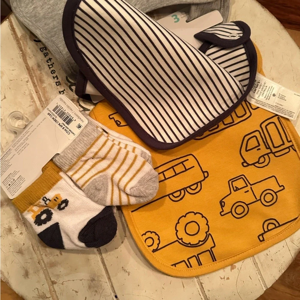 New Child of Mine Onesie, Bibs & Socks Set